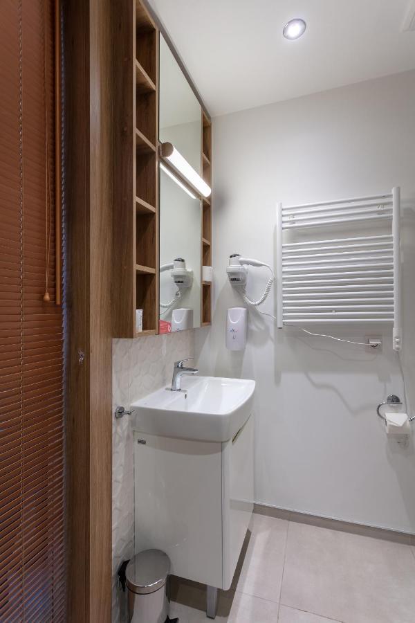 Apartments "Wolska Residence" Warsaw Exterior photo